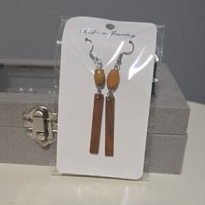 Fashion Jewelry Tan and Brown Earrings